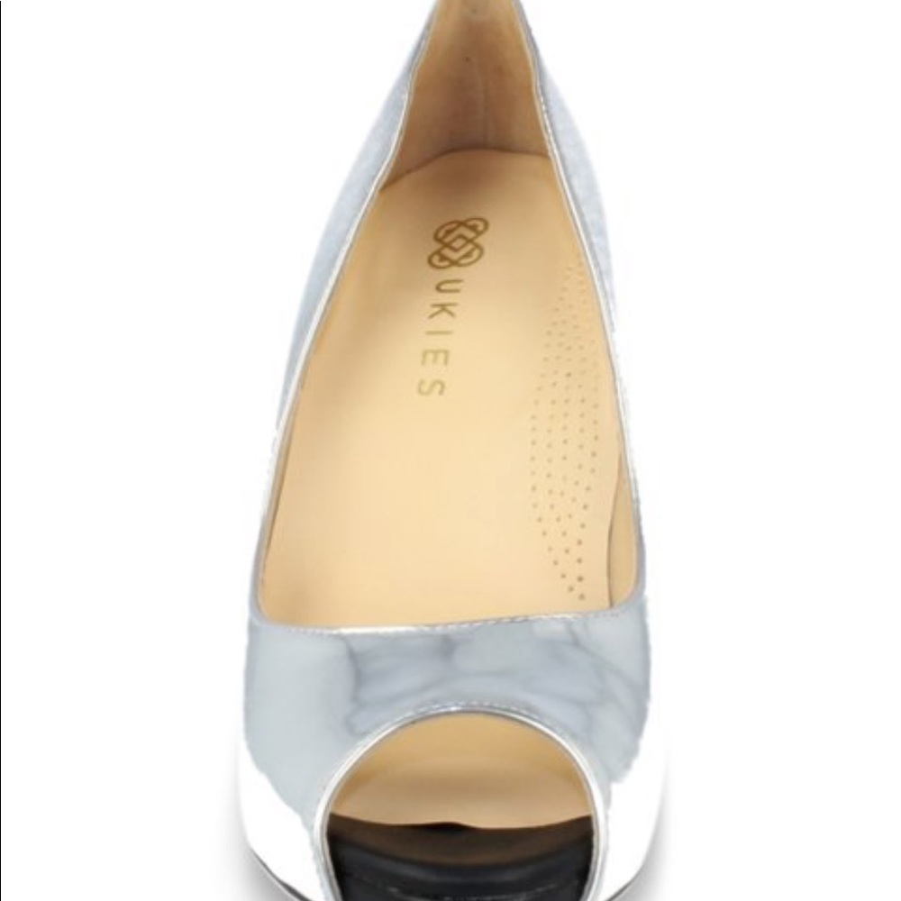 Ukies Angelina Mirrored Silver Nappa Leather Pumps - Picture 6 of 8